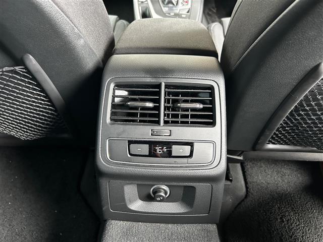 A5スポーツバック 2.0TFSI(18枚目)