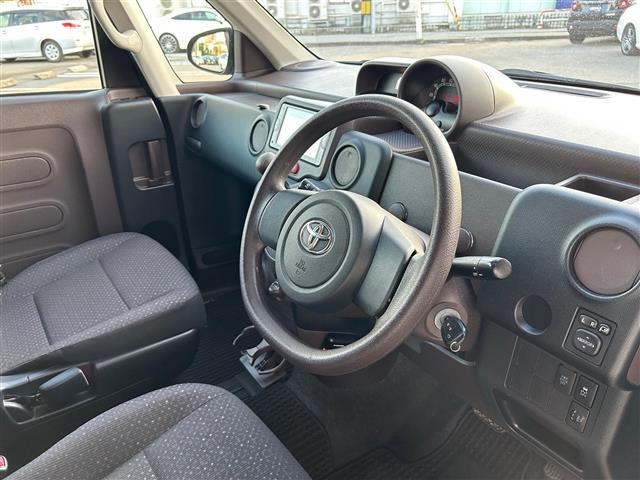 ＬＩＢＥＲＡＬＡの全国在庫約２，４００台※！その中から厳選したお車をご提案！お近くの店舗でのご納車可能！その品揃えと品質に驚くこと間違い無し！※２０２３年１０月現在。売約済みの可能性もございます。