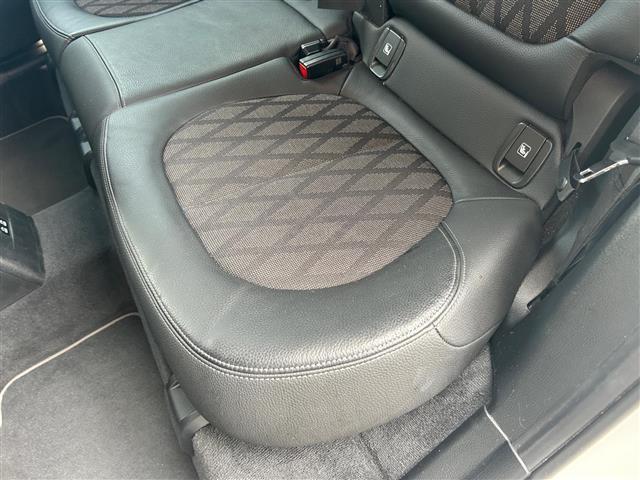 ぜひ厳選したドイツプレミアムブランドのお車を、見て・触って・比べてください！