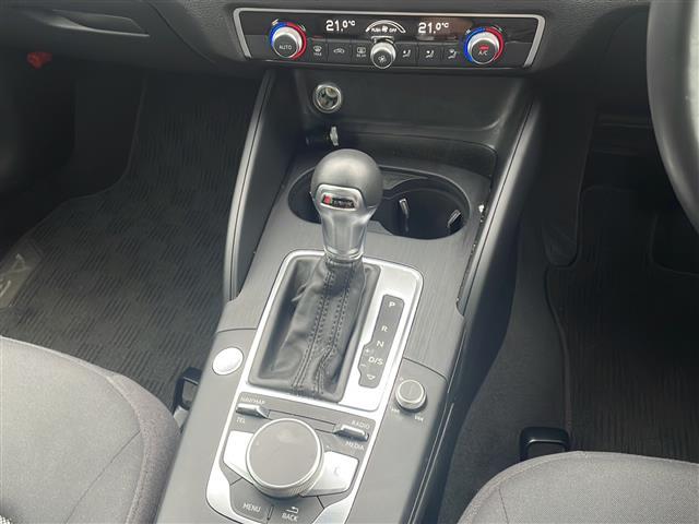 A3 スポーツバック30TFSI アシスタンスP コンビニエンスP ナビP(17枚目)