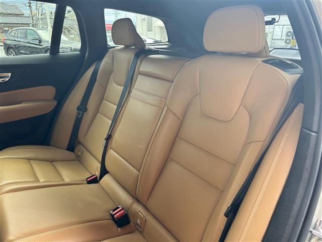 V60 T5 インスクリプション(14枚目)