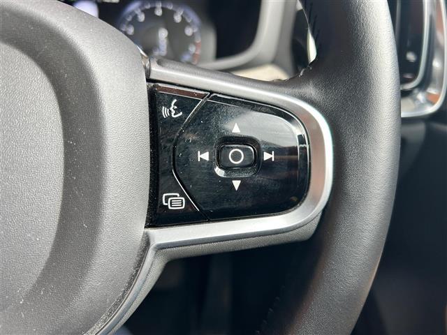 V60 T5 インスクリプション(20枚目)