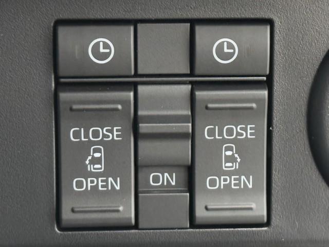 ルーミー カスタムＧ　アイドリング　両側電動ＳＤ　ＬＥＤヘット　バックビューモニター　衝突回避ブレーキ　フルフラット　地デジ　スマートキー　メモリナビ　クルーズコントロール　点検記録簿　ＤＶＤ　ＥＴＣ　ドライブレコーダー（12枚目）