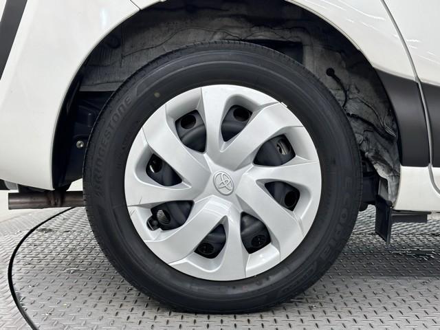 シエンタ Ｇクルマイスシヨウタイプ１　メモリーナビ　ワンセグＴＶ　バックカメラ　衝突軽減ブレーキ　ＥＴＣ　両側電動スライドドア　ＡＢＳ　フロントオートエアコン　パワーウィンドウ　ハロゲンライト　スマートキー　イモビライザー　記録簿（19枚目）