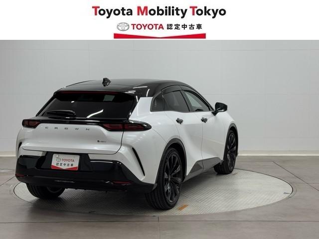 クラウンスポーツ Ｚ　ＡＷＤ　フルセグテレビ　１オーナー　ＥＴＣ車載器　ＴＶナビ　クルコン　横滑り防止装置　エアバッグ　本革　ＡＣ１００Ｖ　ミュージックプレイヤー接続可　メモリナビ　ドラレコ　キーレス　盗難防止装置　ＡＢＳ（2枚目）