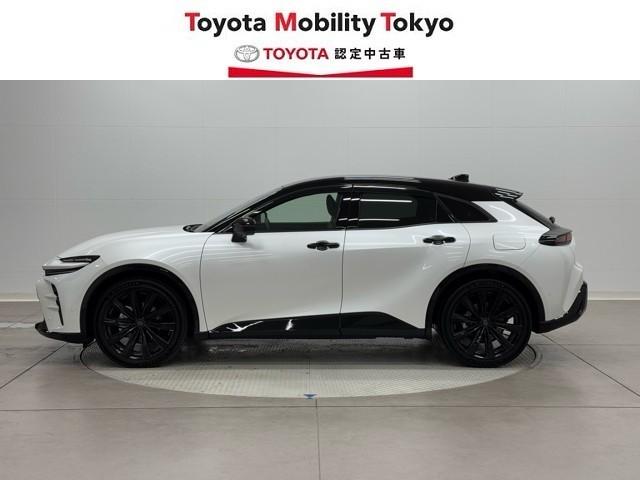 クラウンスポーツ Ｚ　ＡＷＤ　フルセグテレビ　１オーナー　ＥＴＣ車載器　ＴＶナビ　クルコン　横滑り防止装置　エアバッグ　本革　ＡＣ１００Ｖ　ミュージックプレイヤー接続可　メモリナビ　ドラレコ　キーレス　盗難防止装置　ＡＢＳ（3枚目）