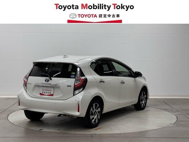 アクア Ｓスタイルブラック　ＡＵＸ端子　ＥＣＯモード　記録簿あり　バックモニタ－　地デジフルセグ　ナビＴＶ　イモビライザー　ＬＥＤライト　スマートキープッシュスタート　ＥＴＣ付き　Ｗエアバッグ　キーフリ　メモリーナビゲーション（2枚目）