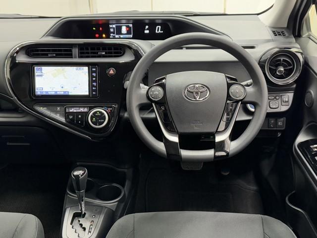 アクア Ｓスタイルブラック　ＡＵＸ端子　ＥＣＯモード　記録簿あり　バックモニタ－　地デジフルセグ　ナビＴＶ　イモビライザー　ＬＥＤライト　スマートキープッシュスタート　ＥＴＣ付き　Ｗエアバッグ　キーフリ　メモリーナビゲーション（4枚目）