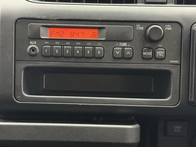 プロボックス ＧＬ　点検記録簿　運転席エアバック　パワーウインド　ＴＳＳ　Ｗエアバッグ　盗難防止システム　パワーステアリング　横滑り防止機能　エアコン　キーレスキー　ＡＢＳ　ドライブレコーダー　ＥＴＣ付（5枚目）