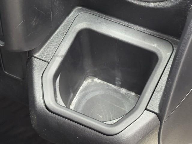 プロボックス ＧＬ　点検記録簿　運転席エアバック　パワーウインド　ＴＳＳ　Ｗエアバッグ　盗難防止システム　パワーステアリング　横滑り防止機能　エアコン　キーレスキー　ＡＢＳ　ドライブレコーダー　ＥＴＣ付（10枚目）