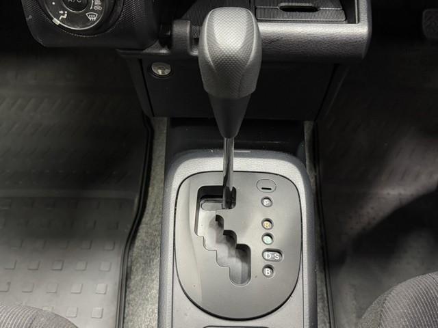 プロボックス ＧＬ　点検記録簿　運転席エアバック　パワーウインド　ＴＳＳ　Ｗエアバッグ　盗難防止システム　パワーステアリング　横滑り防止機能　エアコン　キーレスキー　ＡＢＳ　ドライブレコーダー　ＥＴＣ付（12枚目）