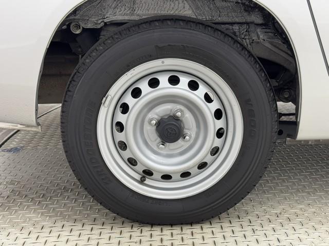 プロボックス ＧＬ　点検記録簿　運転席エアバック　パワーウインド　ＴＳＳ　Ｗエアバッグ　盗難防止システム　パワーステアリング　横滑り防止機能　エアコン　キーレスキー　ＡＢＳ　ドライブレコーダー　ＥＴＣ付（18枚目）
