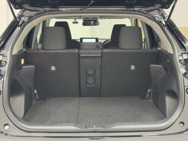 ヤリスクロス G ETC装備 リヤカメラ 点検記録簿 スマートエントリー イモビライザー オートエアコン アルミホイール キーレス パワーウィンドウ クルコン ABS ドライブレコーダー エアバッグ パワーステアリング(16枚目)