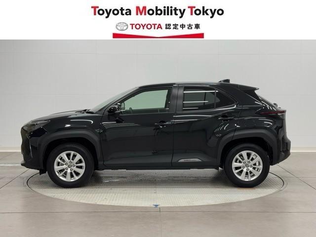 ヤリスクロス Ｇ　ＥＴＣ装備　リヤカメラ　点検記録簿　スマートエントリー　イモビライザー　オートエアコン　アルミホイール　キーレス　パワーウィンドウ　クルコン　ＡＢＳ　エアバッグ　パワーステアリング　サイドエアバッグ（3枚目）