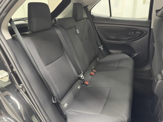 ヤリスクロス Ｇ　ＥＴＣ装備　リヤカメラ　点検記録簿　スマートエントリー　イモビライザー　オートエアコン　アルミホイール　キーレス　パワーウィンドウ　クルコン　ＡＢＳ　エアバッグ　パワーステアリング　サイドエアバッグ（16枚目）