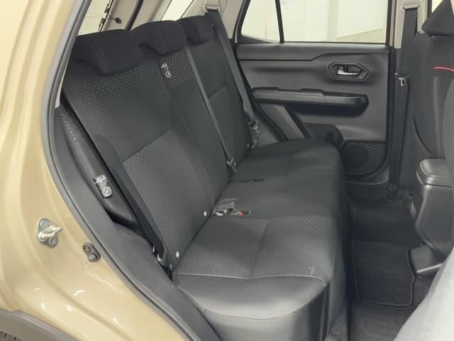 ライズ Ｚ　衝突回避システム　メディアプレイヤー接続　スマートキ－　リヤカメラ　アルミホイール　エコアイドル　ＬＥＤライト　オートエアコン　横滑り防止機能　ＴＶ　キーフリー　パワーウインドウ　エアバッグ　ＥＴＣ（16枚目）