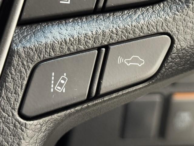 アルファード ２．５Ｓ　両側電動パワースライドドア　地上デジタル　Ｗエアコン　フルオートエアコン　盗難防止システム　横滑り防止　ＡＷ　クルーズＣ　ナビ＆ＴＶ　パワーステアリング　メモリナビ　点検記録簿　ＬＥＤランプ　ＷエアＢ（12枚目）