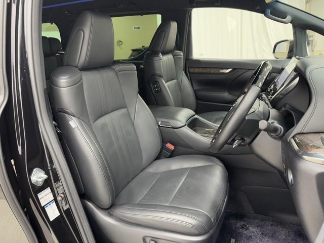 アルファードハイブリッド エグゼクティブラウンジS LEDランプ ダブルエアコン レザーシート 4WD アルミ ミュージックプレイヤー接続可 DVDプレーヤー ETC ドラレコ クルーズコントロール スマートキー 電動シート AC100V PW 記録簿(17枚目)