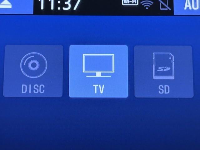 ノア クルマイスシヨウスロープ１　メモリーナビ　バックカメラ　フルセグＴＶ　衝突被害軽減ブレーキ　両側電動スライドドア　ＡＢＳ　ドライブレコーダー　後席モニター　パワーウィンドウ　スマートキー　イモビライザー　横滑り防止装置　記録簿（9枚目）