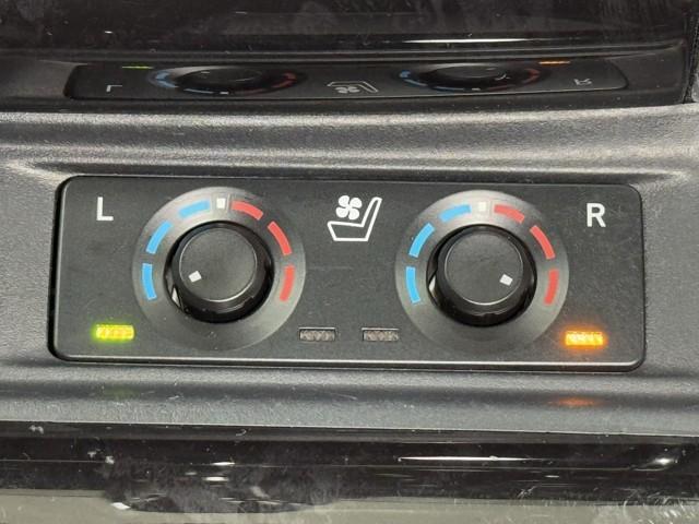 アルファード 2.5S Cパッケージ 両電動ドア Bモニタ 地デジ 1オーナー 定期点検記録簿 DVD再生可能 リアオートエアコン ナビテレビ 横滑り防止 クルコン AC100V電源 セキュリティ ETC車載器 LEDヘッドライト ABS(14枚目)