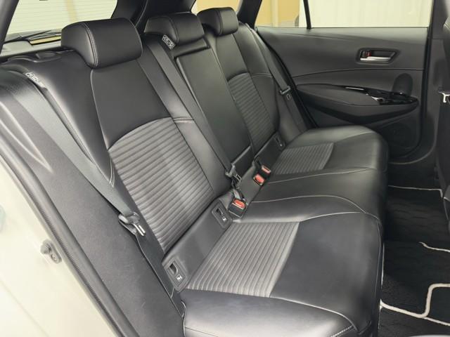 カローラツーリング ハイブリッド ダブルバイビー 追突軽減ブレーキ バックモニタ 横滑防止 スマキー LEDライト Aストップ デュアルエアバッグ エアコン オートクルーズ サイドエアバッグ ETC付 ナビ PS キーフリー ABS エアバック(14枚目)