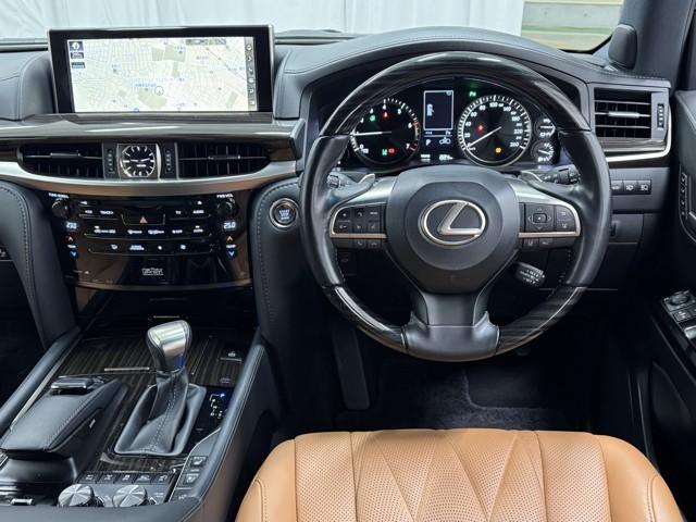 �V���v���Ȃ���@�\�����ӂ��^�]�Ȏ���ł��B�@�g���₷���X�C�b�`�ނ̔z�u�ɂ��ƂĂ��^�]���₷���ł���B