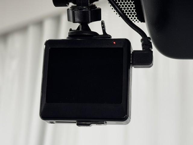 ハイエースバン ＤＸ　ＧＬパッケージ　Ｂカメラ　デュアルエアバック　リモコンキー　横滑り防止　オートエアコン　パワーウィンドウ　エアバッグ　ＡＣ１００Ｖ　ＡＵＸ入力　ナビＴＶ　パワステ　盗難防止装置　ワンセグＴＶ　ＡＢＳ　ＥＴＣ　ドラレコ（10枚目）