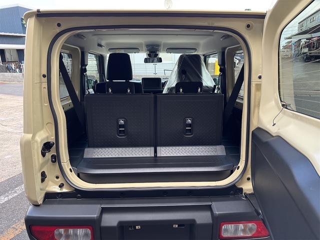 ジムニー ＸＣ　４ＷＤ　４ＡＴ　届出済未使用車　スズキセーフティサポート付　ＬＥＤヘッドライト　車線逸脱警報　衝突軽減システム　スマートキー　オートライト　電動格納ミラー　シートヒーター　アイドリングストップ（16枚目）