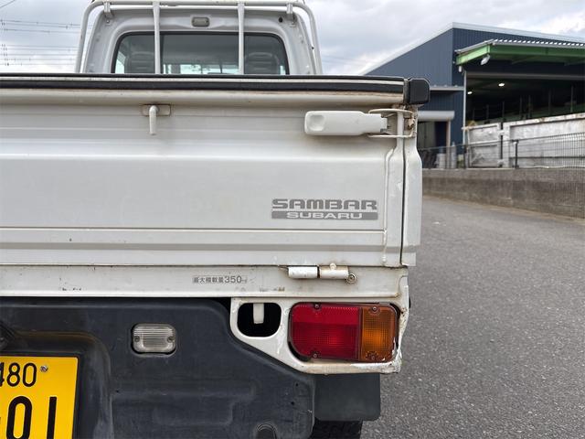 サンバートラック ＴＢ　４ＷＤ　５ＭＴ　エアコン　パワステ　純正ラジオ（25枚目）