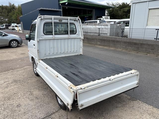 サンバートラック ＴＢ　４ＷＤ　５ＭＴ　エアコン　パワステ　純正ラジオ（31枚目）
