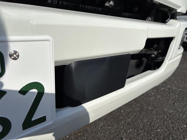 ファイター 3.5t 6MT 新明和製アームロール バックモニター Bluetooth対応ラジオ 車線逸脱警報装置 HID&フォグ 車幅灯 作業灯 オートエアコン(8枚目)