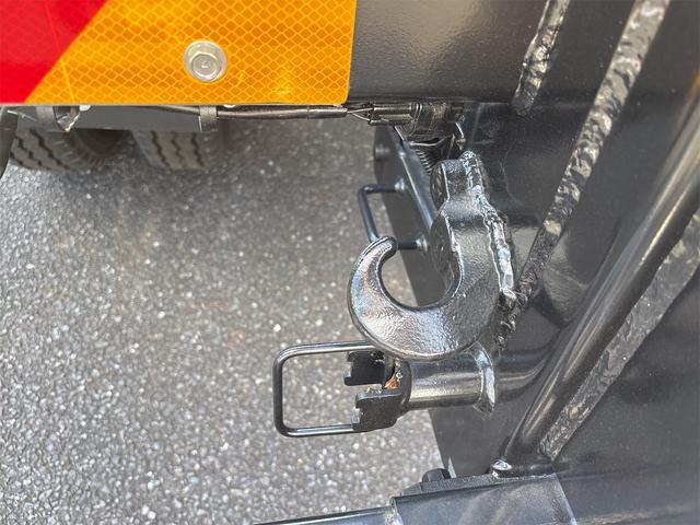 ファイター 3.5t 6MT 新明和製アームロール バックモニター Bluetooth対応ラジオ 車線逸脱警報装置 HID&フォグ 車幅灯 作業灯 オートエアコン(41枚目)