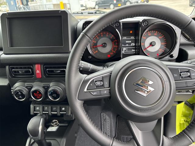 ジムニー XC 届出済未使用車 4AT ブラック2トーンルーフ仕様 スズキセーフティサポート LEDヘッドライト ヘッドランプウオッシャー スマートキー 16インチアルミホイール(15枚目)