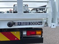 キャンター ワイドキャブロング全低床　３ｔ　５ＭＴ　ＵＣ３５ＮＥＯ５車載専用車　アクティブブレーキアシスト 0506496A30250424W002 4