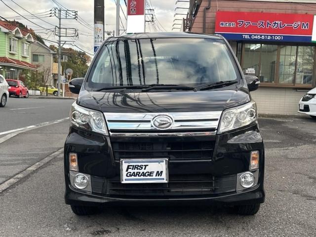 ムーヴ カスタム　ＲＳ　☆インタークーラーターボ・プッシュスタート・スマートキー・純正ナビ＆ＴＶ・１５インチＡＷ・ＬＥＤライト・フォグランプ・ウインカーミラー・ＭＯＭＯステアリング・（2枚目）