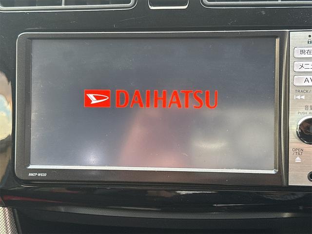 ムーヴ カスタム　ＲＳ　☆インタークーラーターボ・プッシュスタート・スマートキー・純正ナビ＆ＴＶ・１５インチＡＷ・ＬＥＤライト・フォグランプ・ウインカーミラー・ＭＯＭＯステアリング・（10枚目）