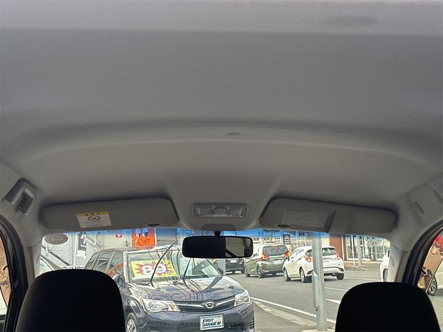 ムーヴ カスタム　ＲＳ　☆インタークーラーターボ・プッシュスタート・スマートキー・純正ナビ＆ＴＶ・１５インチＡＷ・ＬＥＤライト・フォグランプ・ウインカーミラー・ＭＯＭＯステアリング・（12枚目）