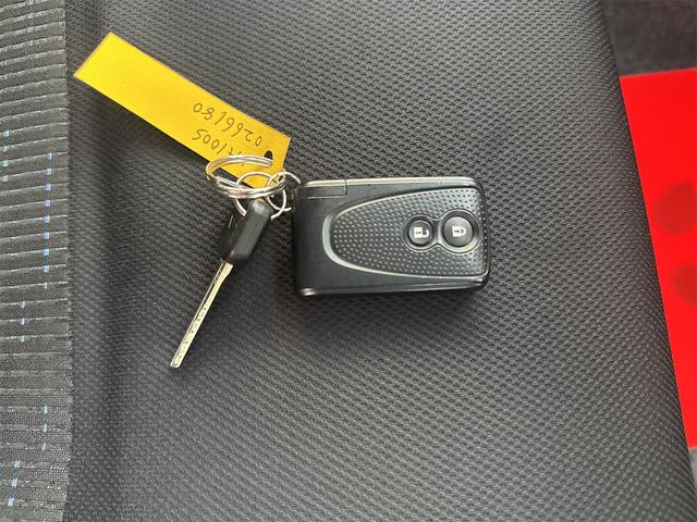 ムーヴ カスタム　ＲＳ　☆インタークーラーターボ・プッシュスタート・スマートキー・純正ナビ＆ＴＶ・１５インチＡＷ・ＬＥＤライト・フォグランプ・ウインカーミラー・ＭＯＭＯステアリング・（46枚目）