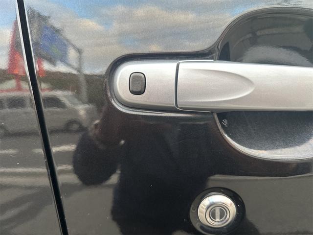 ムーヴ カスタム　ＲＳ　☆インタークーラーターボ・プッシュスタート・スマートキー・純正ナビ＆ＴＶ・１５インチＡＷ・ＬＥＤライト・フォグランプ・ウインカーミラー・ＭＯＭＯステアリング・（47枚目）