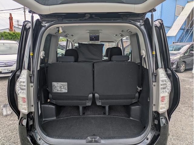 ヴォクシー ZS 煌 1年保証/両側電動スライドドア/HDD/Bカメラ/フリップダウンモニター/ETC/Bluetooth(7枚目)