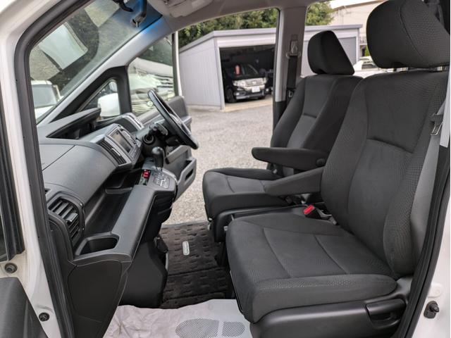 ステップワゴンスパーダ Z インターナビセレクション 1年保証/両側電動スライドドア/HDD/Bカメラ/フリップダウンモニター/ETC/Bluetooth(9枚目)