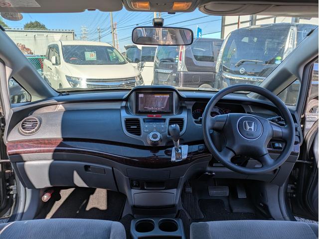 オデッセイ Ｍ　キーレス／ナビ／ＥＴＣ／地デジ／リアモニター（3枚目）