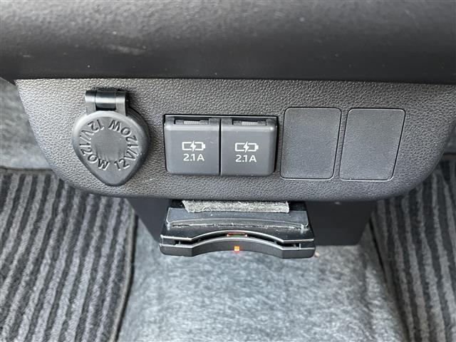 X SAIII 社外ナビ フルセグ Bluetooth SD 横滑り防止 衝突軽減ブレーキ オートマチックハイビーム(8枚目)