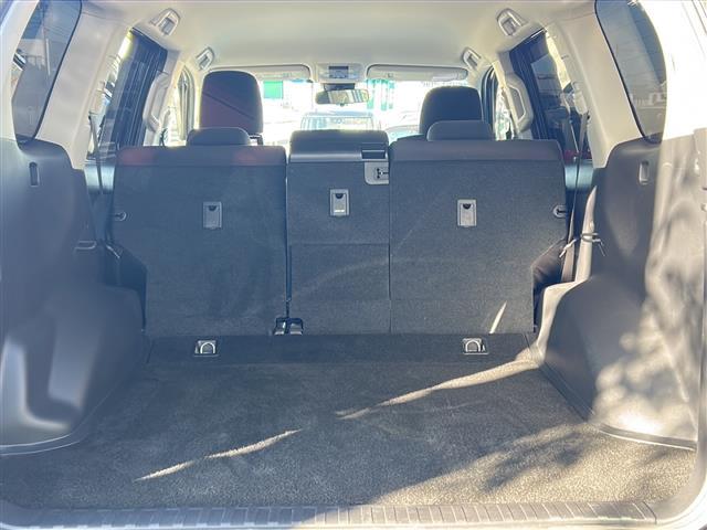 ランドクルーザープラド TX 社外ナビ フルセグ バックカメラ ETC 後席用モニター LEDヘッドライト オートライト オートエアコン 純正17インチアルミ スマートエントリー(27枚目)