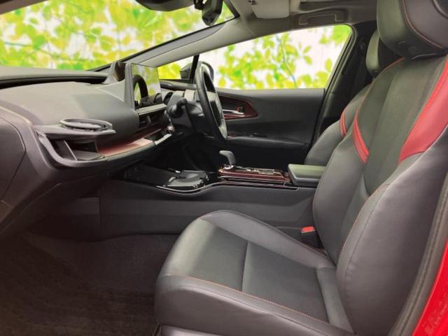 プリウス Z ガラスルーフ/保証書/ディスプレイオーディオ+ナビ/デジタルインナーミラー/トヨタセーフティセンス/シートヒーター 前席/全方位モニター/車線逸脱防止支援システム/シート 合皮 衝突被害軽減システム(6枚目)