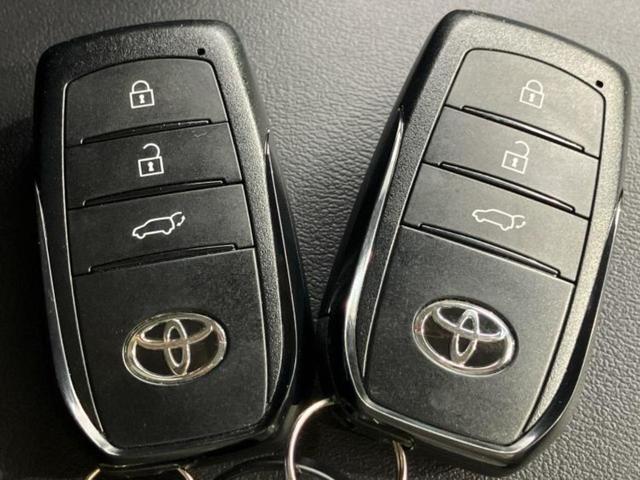 プリウス Z ガラスルーフ/保証書/ディスプレイオーディオ+ナビ/デジタルインナーミラー/トヨタセーフティセンス/シートヒーター 前席/全方位モニター/車線逸脱防止支援システム/シート 合皮 衝突被害軽減システム(37枚目)