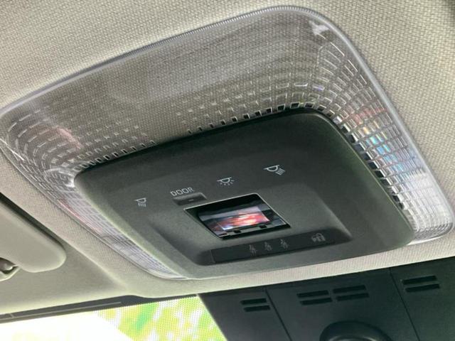 プリウス Z ガラスルーフ/保証書/ディスプレイオーディオ+ナビ/デジタルインナーミラー/トヨタセーフティセンス/シートヒーター 前席/全方位モニター/車線逸脱防止支援システム/シート 合皮 衝突被害軽減システム(49枚目)