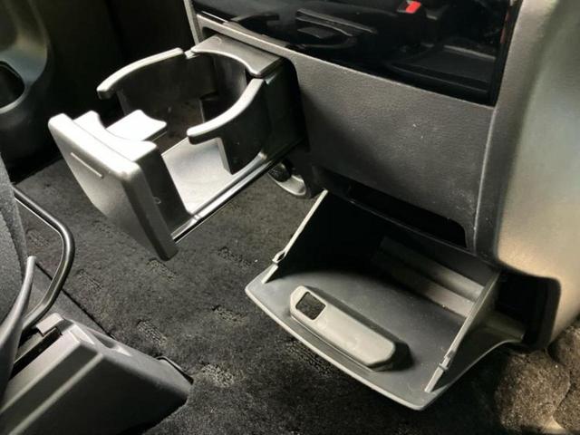 デリカＤ：５ ４ＷＤ　Ｄパワーパッケージ　社外　８インチ　ＳＤナビ／フリップダウンモニター　社外　１０．２インチ／両側電動スライドドア／シートヒーター／ヘッドランプ　ＨＩＤ／ＥＴＣ／ＥＢＤ付ＡＢＳ／横滑り防止装置／フルセグＴＶ　後席モニター（42枚目）
