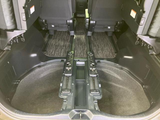 アルファードハイブリッド 4WDハイブリッドS 新品タイヤ/保証書/ディスプレイオーディオ+ナビ9インチ/フリップダウンモニター 純正 12.1インチ/衝突安全装置/両側電動スライドドア/車線逸脱防止支援システム 衝突被害軽減システム バックカメラ(28枚目)