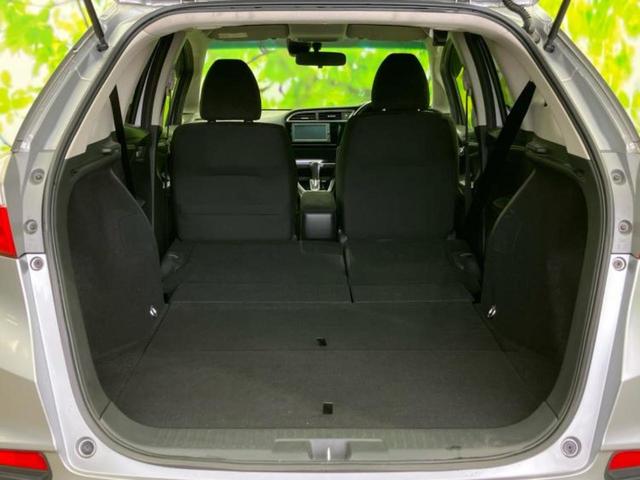 シャトル G・ホンダセンシング 純正 SDナビ/パーキングアシスト バックガイド/ヘッドランプ HID/USBジャック/Bluetooth接続/ETC/EBD付ABS/横滑り防止装置/アイドリングストップ バックカメラ ワンオーナー(19枚目)